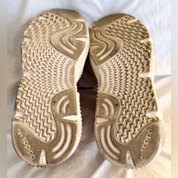 👑✅PRICE FIRM✅ Women’s Adidas Burgundy Red Posphere Sneakers - Picture 9 of 17